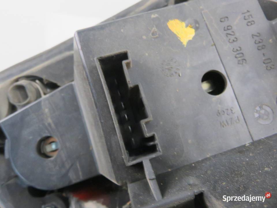 LAMPA PRAWA TYLNA BMW E60 6910768