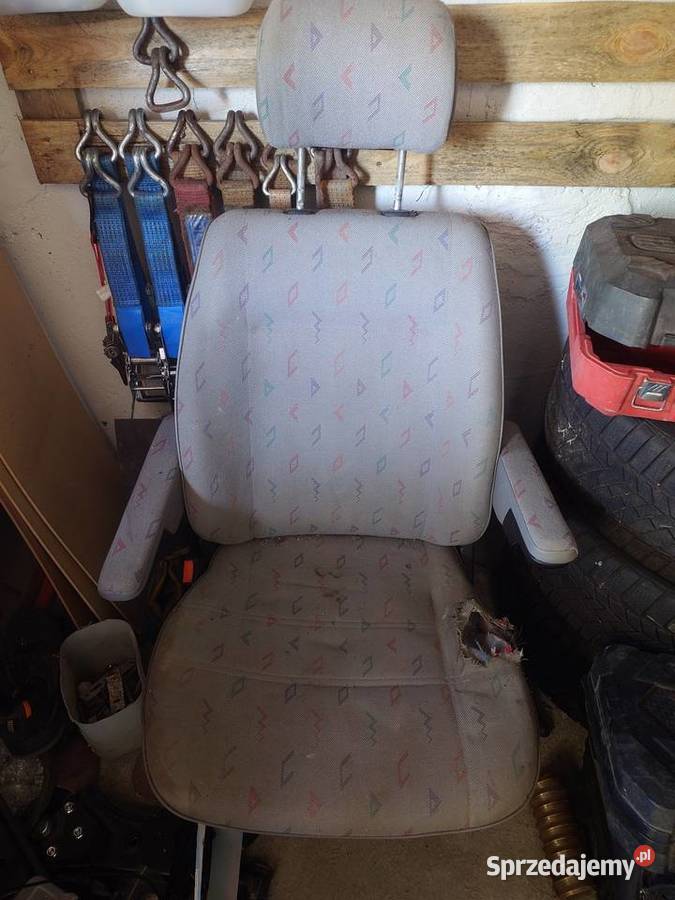 Folet kierowcy z podlokietnikami VW Transporter Bruk