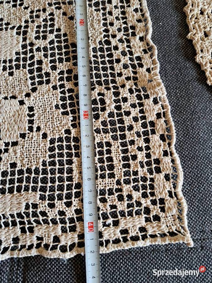 Dwie serwetki vintage ecru robione na szydełku łódzkie Łódź