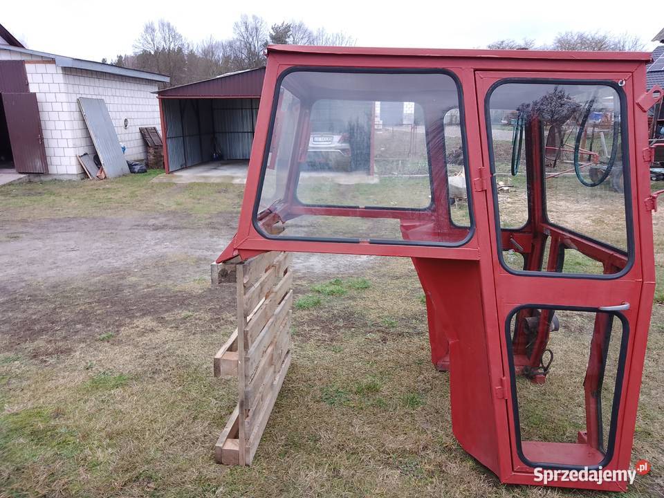 Kabina mf255 ursus3512 ursus2812mf235 nieuszkodzony