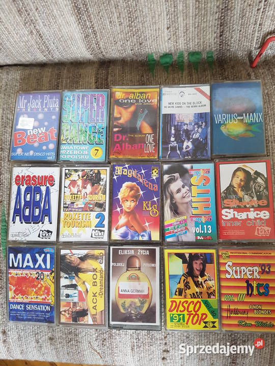 Zestaw 120 kaset magnetofonowych różni wykonawcy