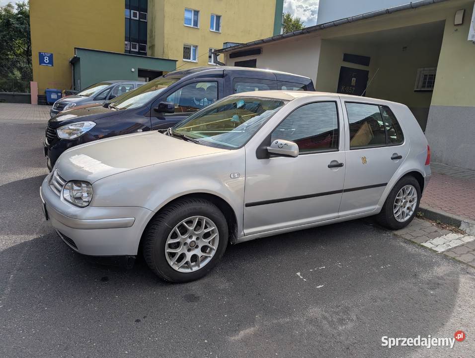 Volkswagen golf IV 14 75 klimatyzacja ABS Rok produkcji 1999 Lublin