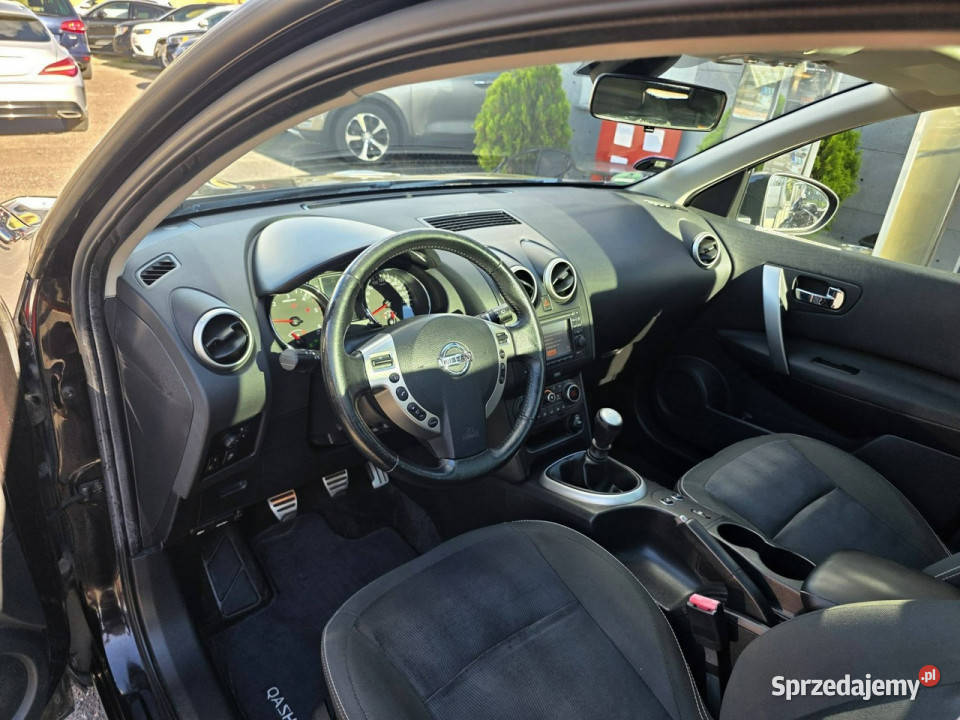 Nissan Qashqai 16 DCI 130 Panorama Kamery 360 nieuszkodzony Słupsk sprzedam