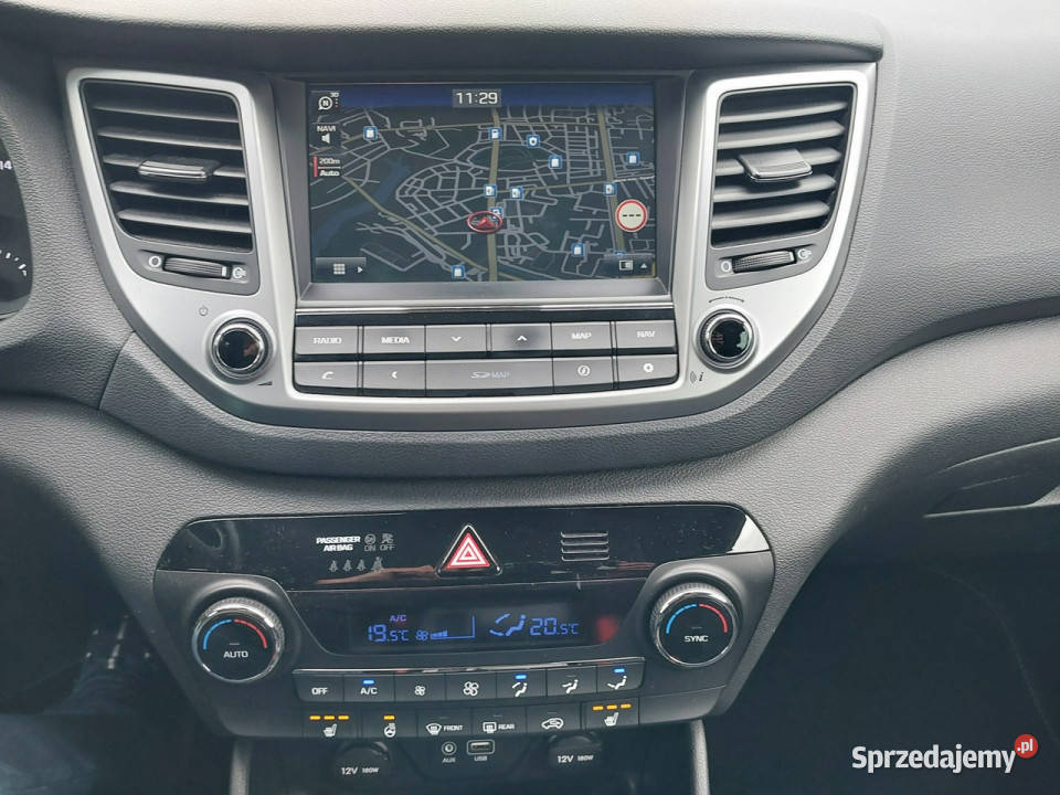 Hyundai Tucson SALON pierwszy wł 100 asystent pasa ruchu