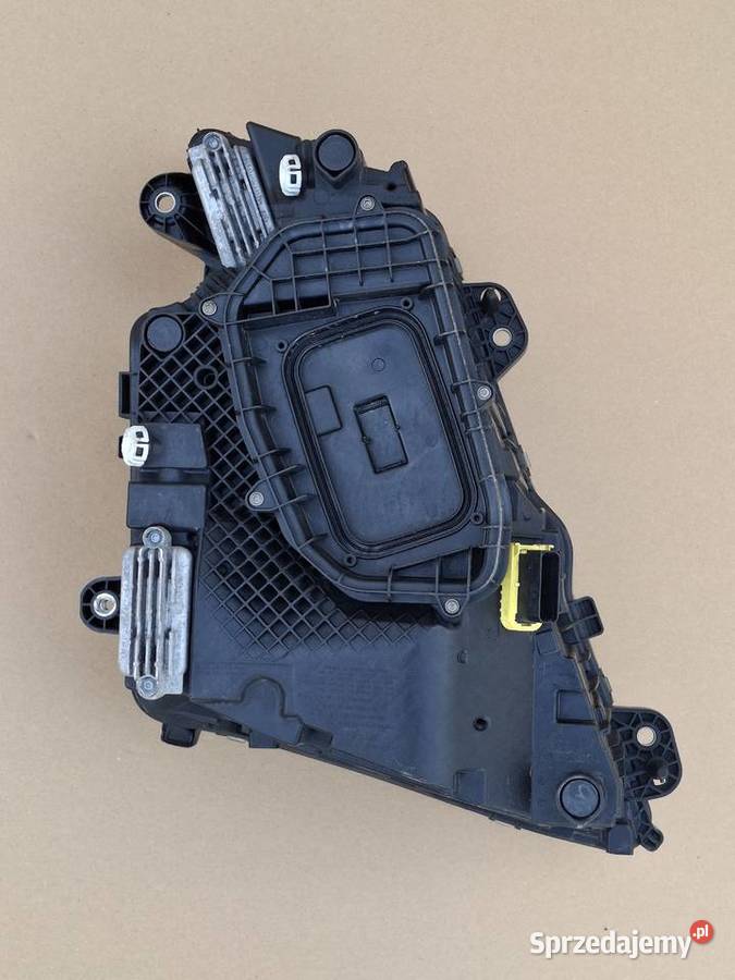 VOLVO FH5 FH 5 REFLEKTOR LEWY FULL LED LAMPA ciężarowe Bieleń