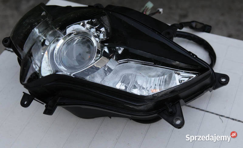 SUZUKI GSXR 600 K8 lampa reflektor Oświetlenie Kielce