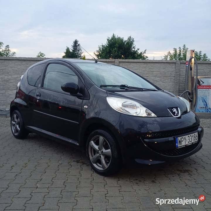 Peugeot 107 benzyna zarejestrowany niski Radom sprzedam