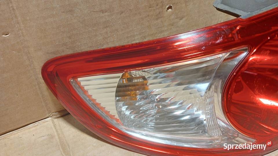 HYUNDAI SANTA FE II LAMPA TYŁ LEWA Zbierkowo sprzedam