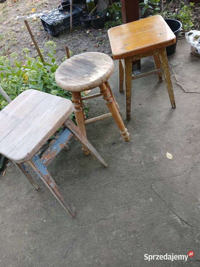 Taborety drewniane do renowacji Warszawa