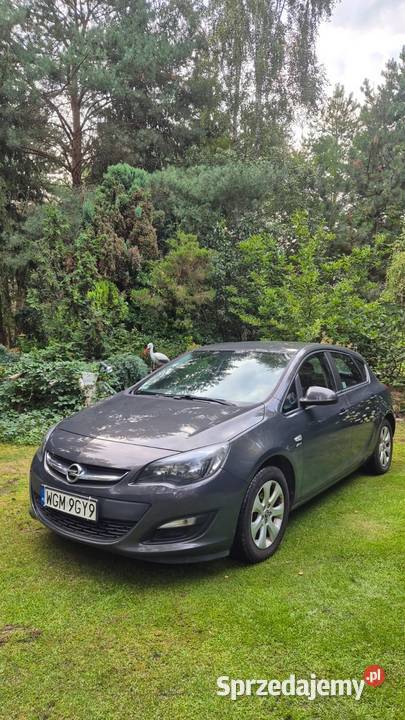 Opel Astra J 14 Benzyna 100 2014 I właściciel Astra Grodzisk Mazowiecki sprzedam