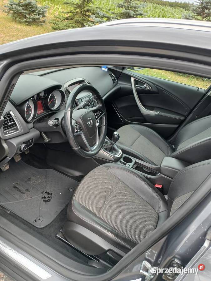 Astra j full uszkodzona ale sprawna Rypin