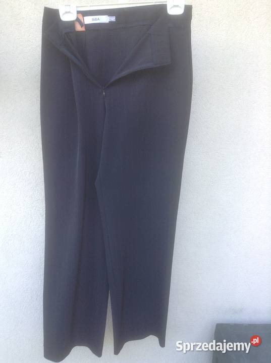 Spodnie damskie o klasycznym kroju 1242 BIBA