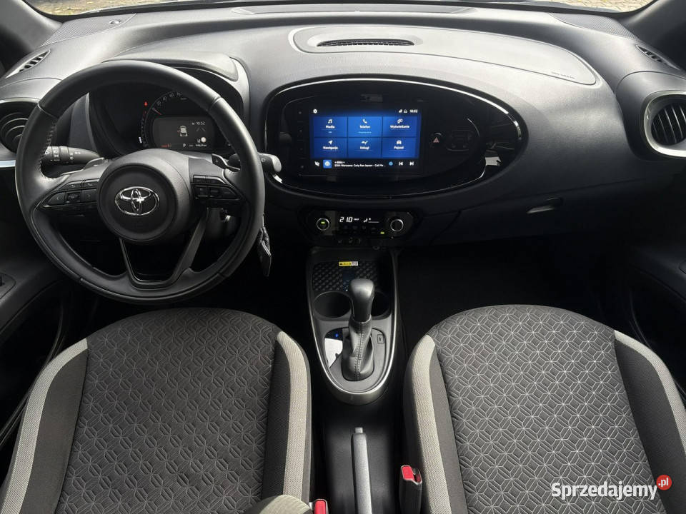 Toyota Aygo X 10 VVTi 72 CVT STYLE VISION TECH kurtyny powietrzne Aygo X Warszawa sprzedam
