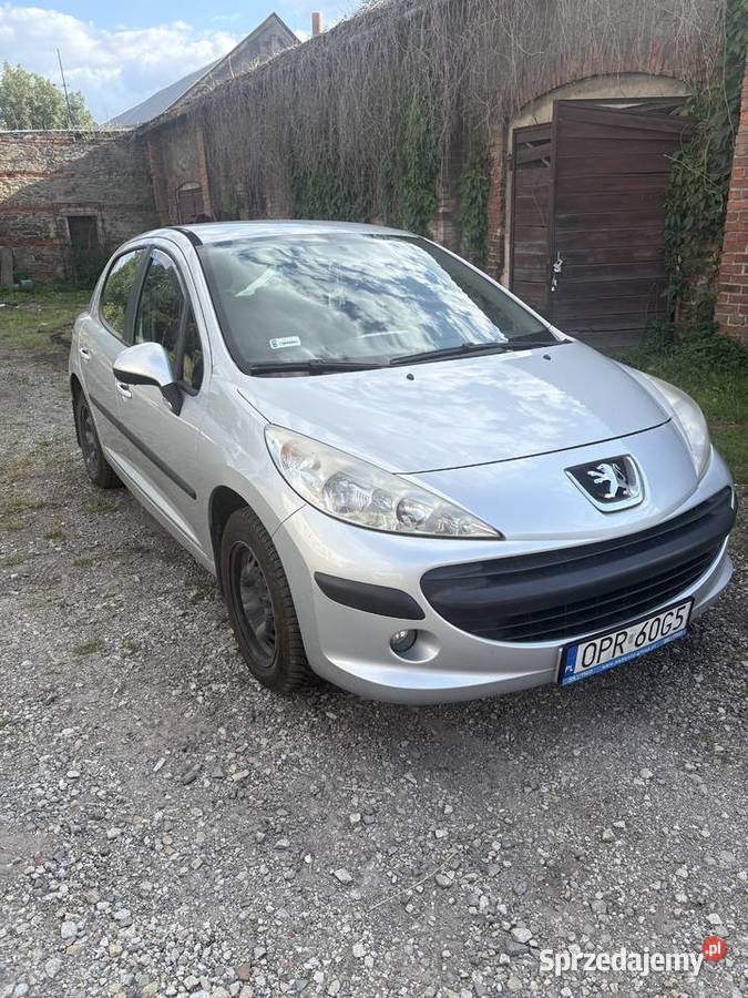 Peugeot 207 nieuszkodzony Prudnik sprzedam