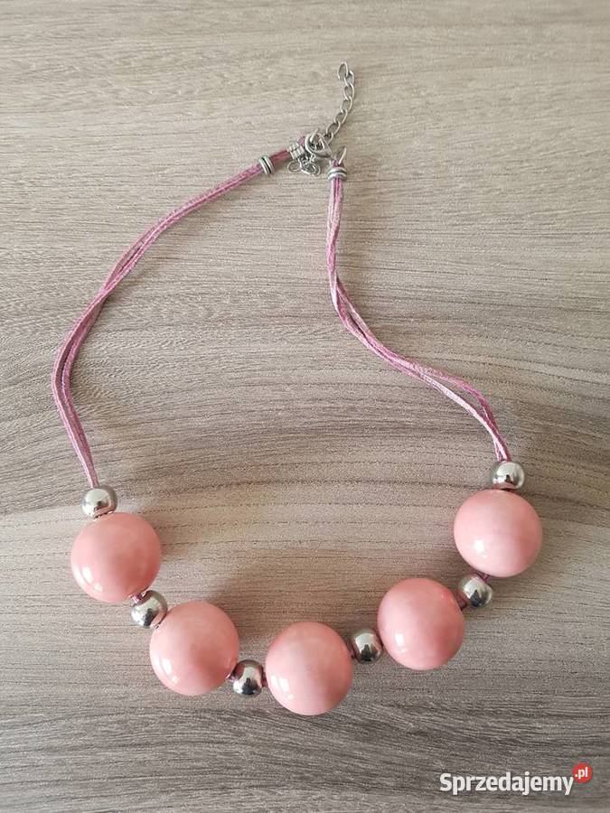 Korale w kolorze koralowym na rzemyku Galanteria i dodatki małopolskie Nowy Sącz