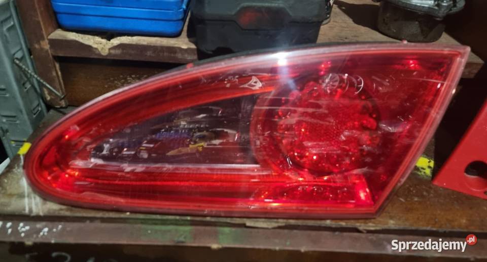 lampa tylna lampy tył tylne prawa lewa w klape Bodzentyn