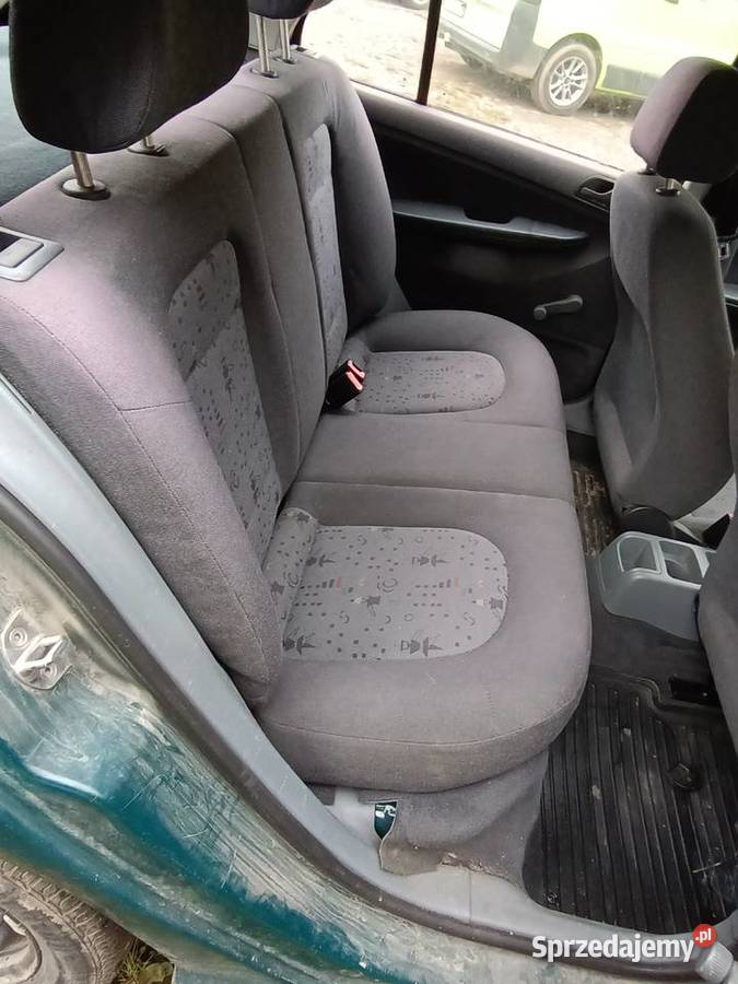 Skoda Fabia 1 fotele kanapa hb Rok produkcji 2001 Kłodzko