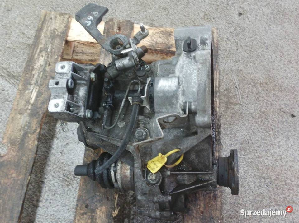 SKRZYNIA BIEGÓW FVH 16 8V Skoda Octavia II Rok produkcji 2005