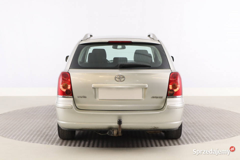 Toyota Avensis 20 VVTi Rok produkcji 2005
