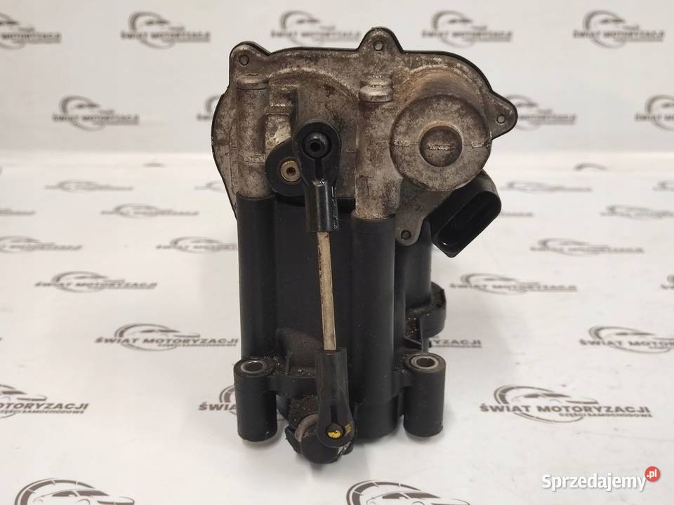 AUDI A5 30 D CCW 241 171 kolektor ssący osobowe Kielce