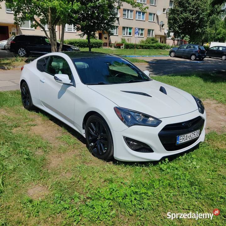 Genesis coupe 3 8 benzyna 2014r Radomsko