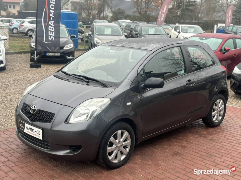 Toyota Yaris Gwarancja Salon Polska Super Stan klimatyzacja Yaris Sade Budy