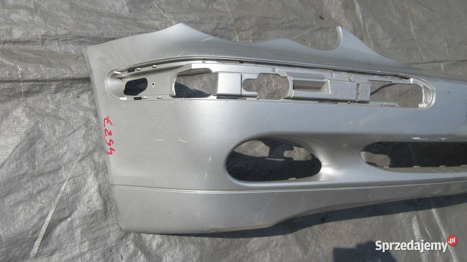 Mercedes W203 0004 ZDERZAK PRZÓD PRZEDNI Ruda Śląska sprzedam