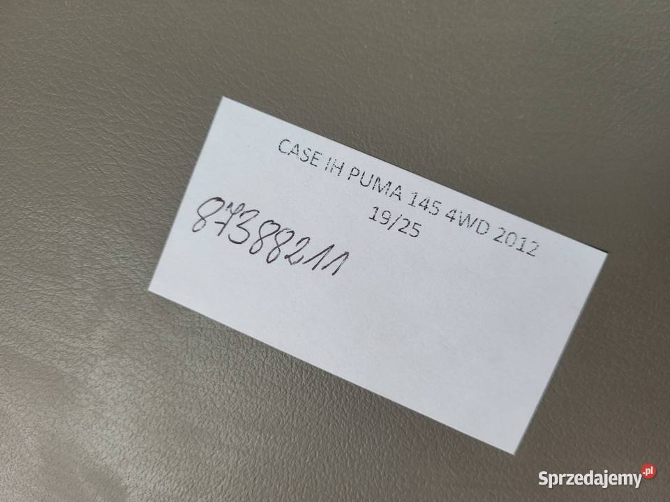 CASE IH PUMA 145 12r OSŁONA SŁUPKA A PRAWA Kolno