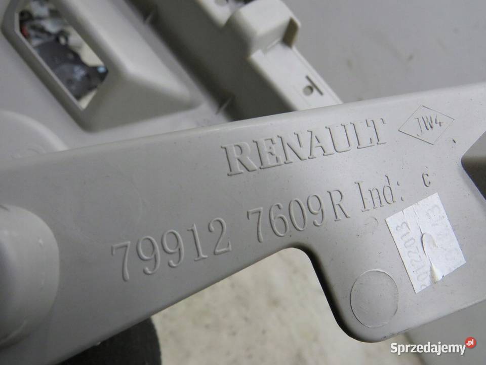 MOCOWANIE PÓŁKI BAGAŻNIKA LEWE RENAULT ZOE