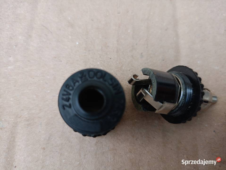 Wtyczka koncentryczna nowa Ursus C 330 C 360 Leszno sprzedam