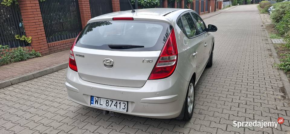 Hyundai i30 2010 16 Automat 171 Salon Warszawa