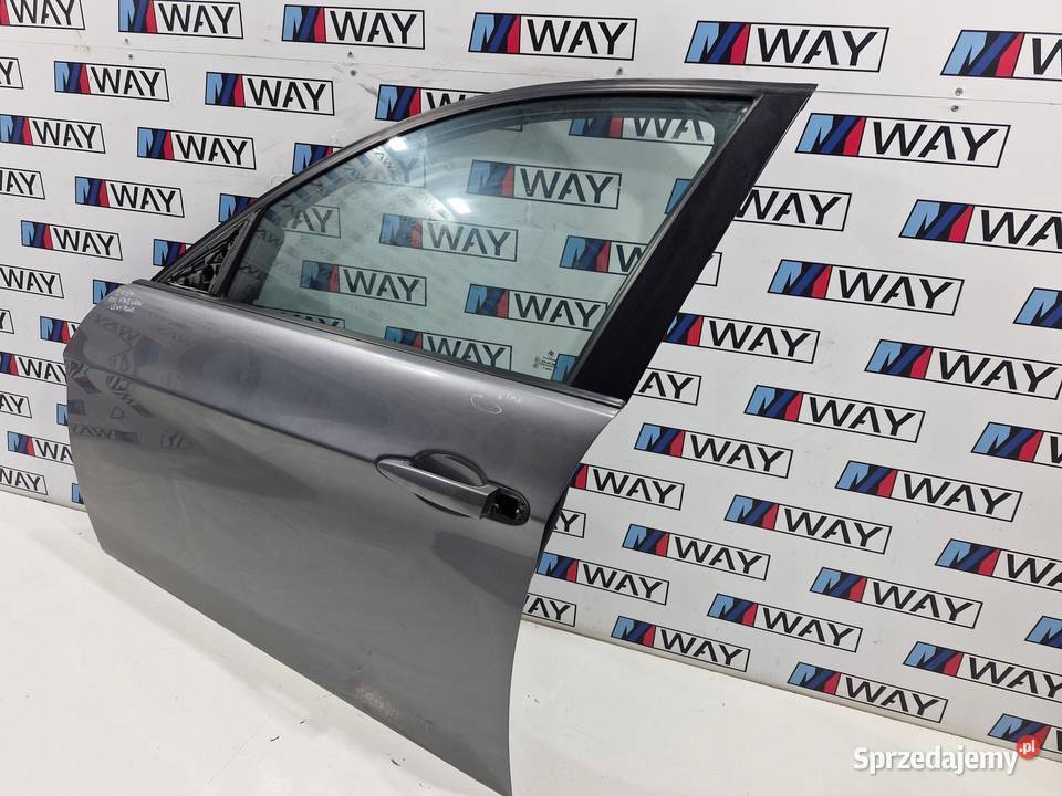 BMW E90 E91 DRZWI LEWY PRZÓD PRZEDNIE LEWE A52 sprzedam