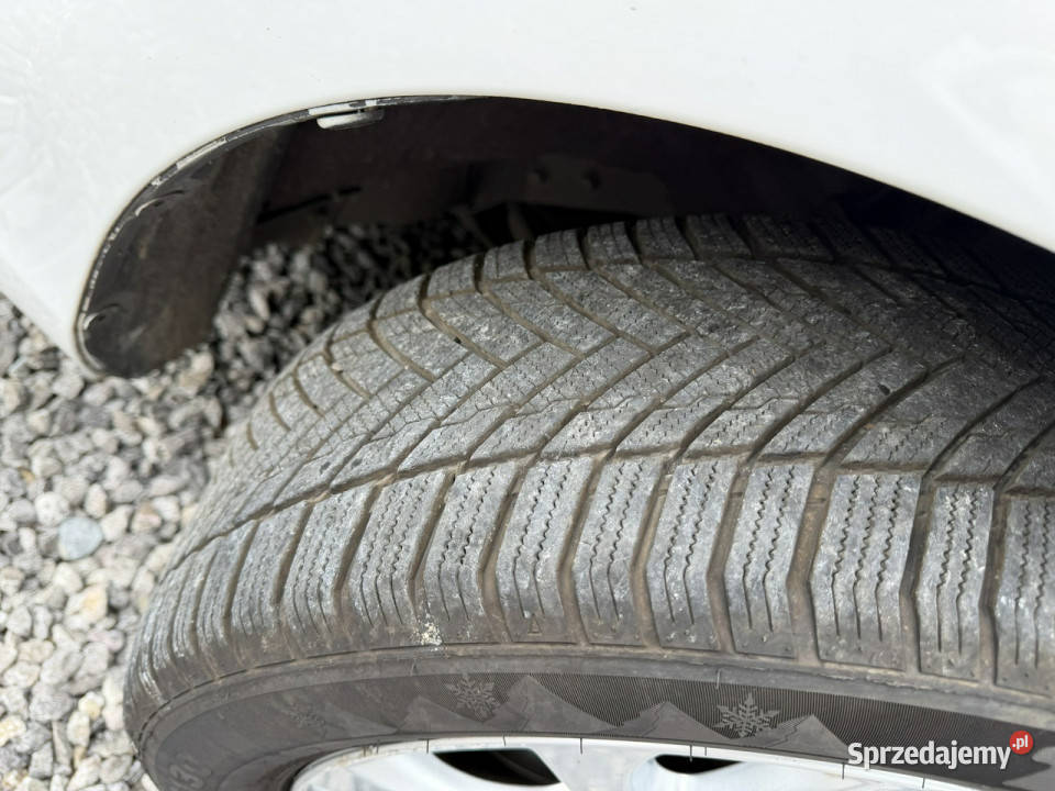 Toyota Auris 18 HSD 136 Serwisowany Kamera Ładny VAT marża Otwock Mały