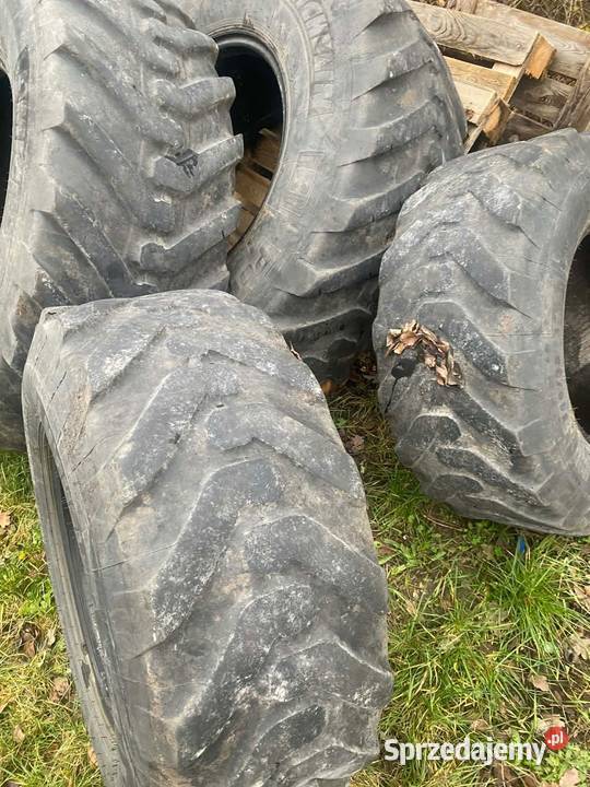 Komplet czterech opon Michelin Power CL Januszewice