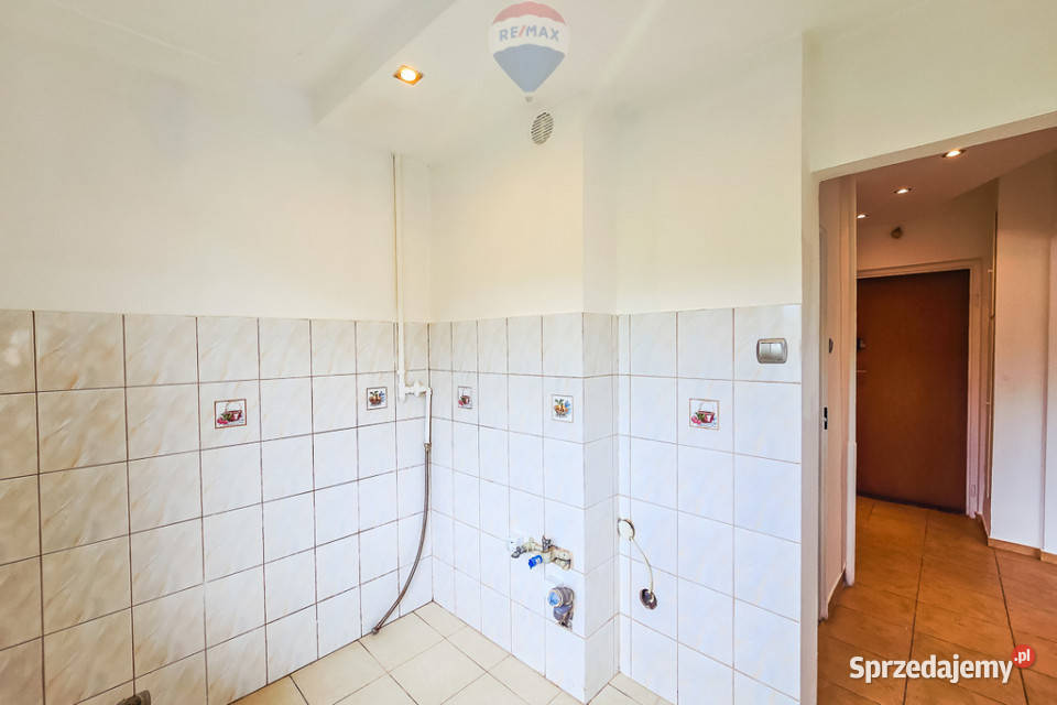 Kawalerka na Bałutach z balkonem i windą łódzkie