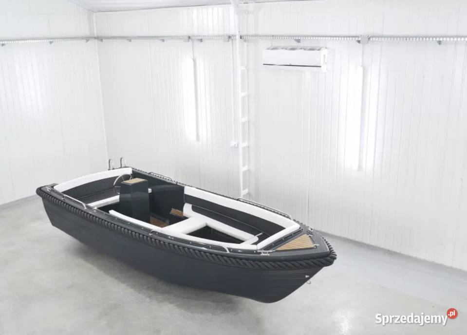 Elektryczna Łódź 470