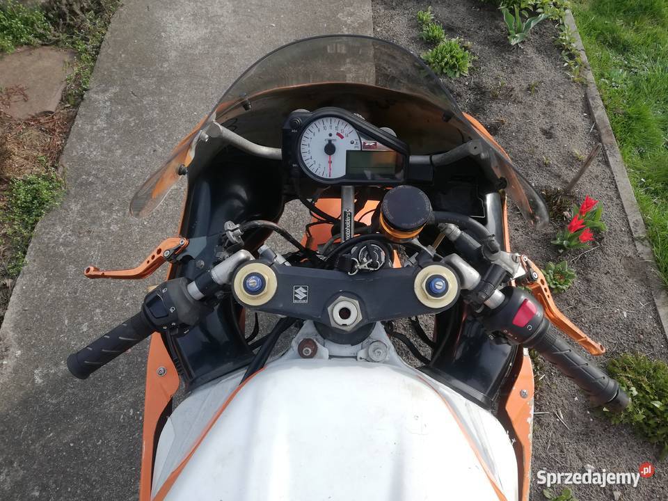 Suzuki Gsxr1000 K1 na TOR sportowy