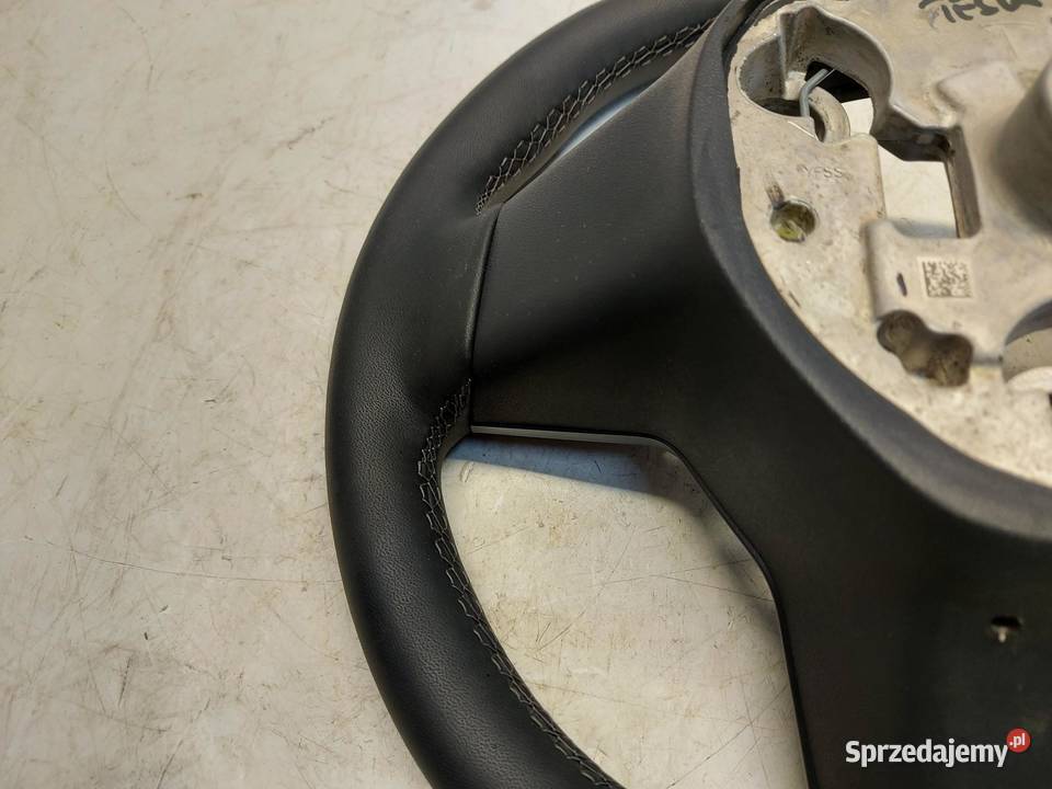 TESLA MODEL Y 2023r Kierownica multifunkcyjna