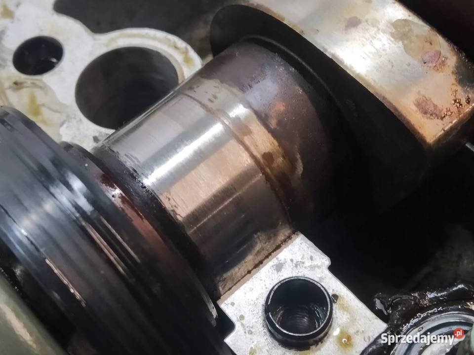 GŁOWICA KOMPLETNA 058103373D 18 20V Audi A4 II