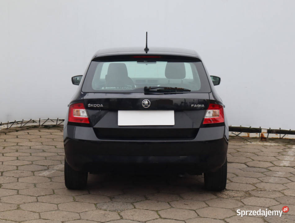 Skoda Fabia 10 TSI światła przeciwmgielne Łódź