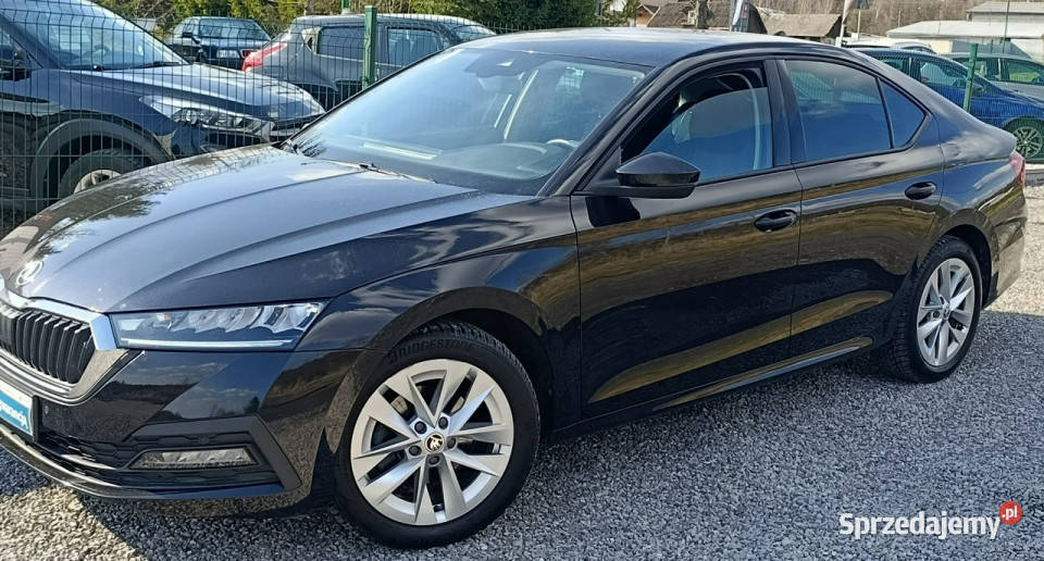 koda Octavia Leed kamera mały przebieg IV 2020