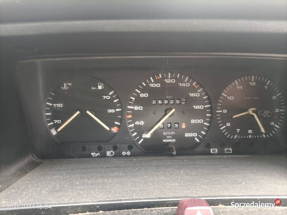 Volkswagen Passat 18 Benzyna LPG czerwony