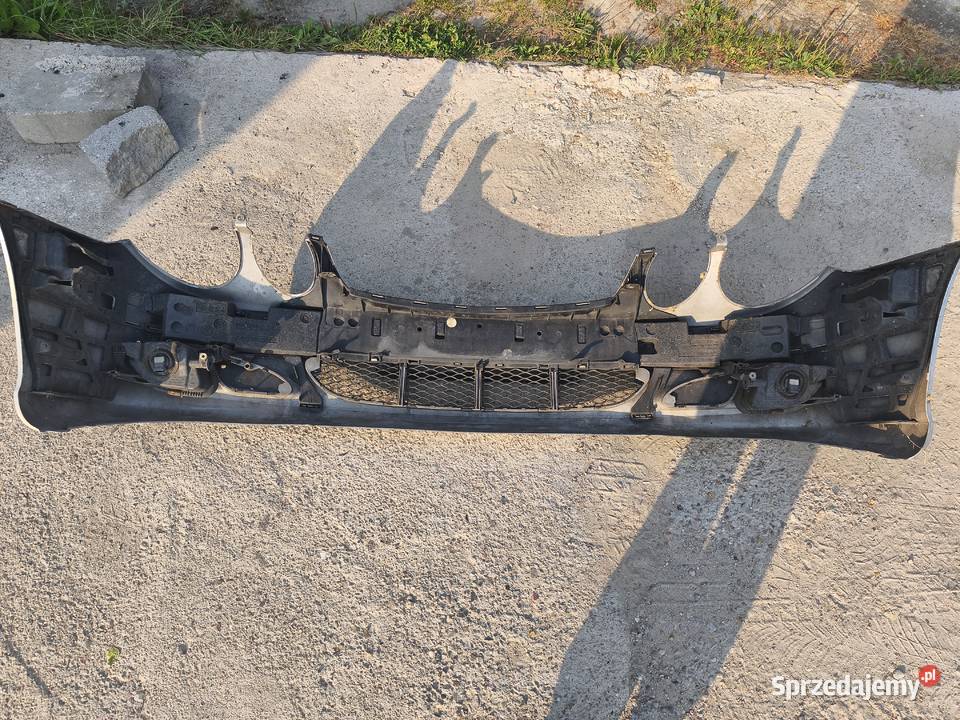 Zderzak przedni przód kompletny Mercedes W211 osobowe