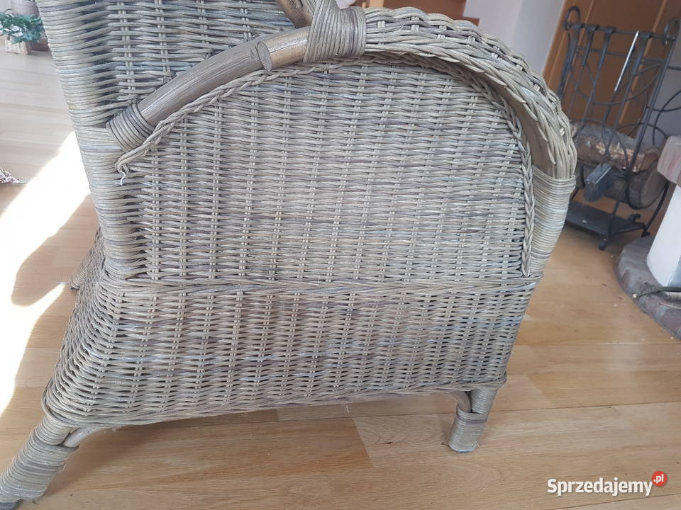Sprzedam fotel rattanowy Ksawerów