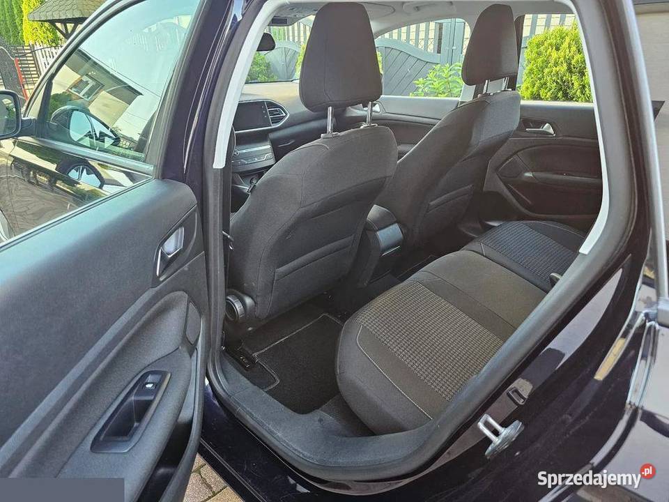 Peugeot 308 II 12 benzyna 130 2019r ładnie wielkopolskie Ostrów Wielkopolski