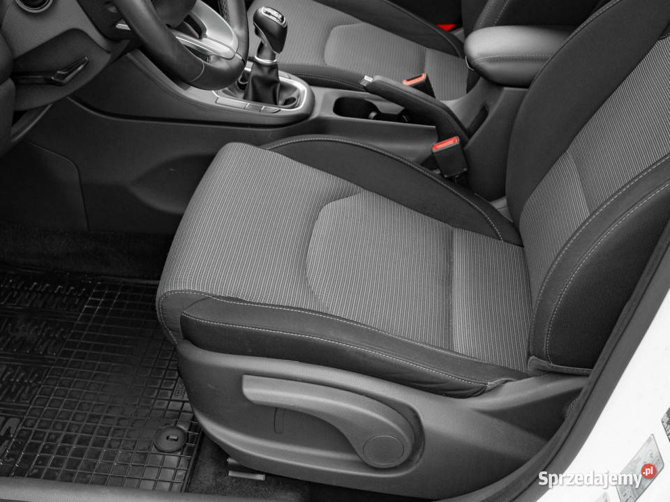 Hyundai i30 DW2SW6315 DPI MODERN Bluetooth kurtyny powietrzne pomorskie Gdańsk