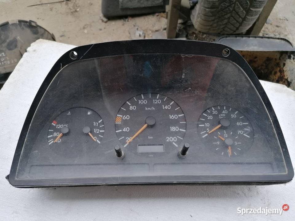 Licznik Zegar Mercedes Vito W638 Pogorzelec