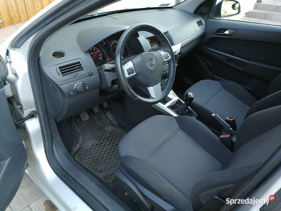 Opel Astra 16 Salon Polska 2 właściciel 100 Bełchatów