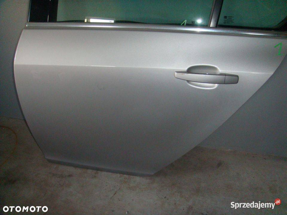 DRZWI LEWY TYŁ OPEL INSIGNIA HB SEDAN 2011 sprzedam