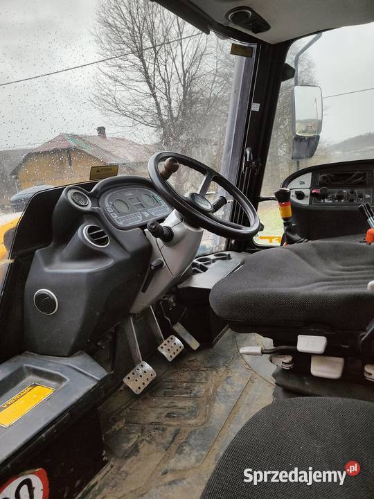 JCB FASTRAC 3220 podkarpackie Wola Krzywiecka